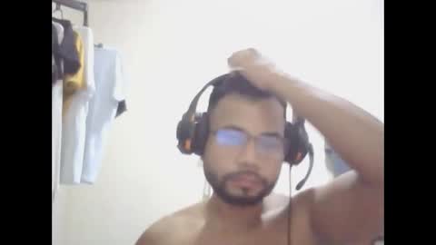 hot_wey98 online show from October 2025 04:13:01 AM