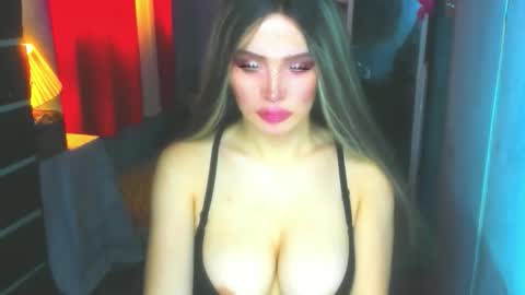 T A N Y A online show from December 2025 02:28:02 AM