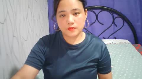 Snapshot of hotbabymomma chatting on March 2025 08:52:01 AM Lynn online show from March 2025 08:52:01 AM