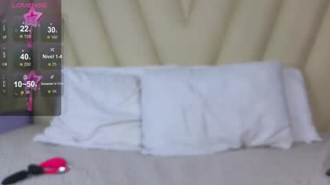 hotboy21_ online show from November 2025 04:24:02 AM