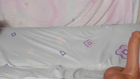 Snapshot of hotcherryxo chatting on March 2026 05:24:02 AM Candy online show from March 2026 05:24:02 AM
