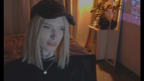 hotchubently online show from March 2025 05:35:02 PM