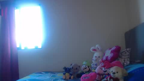 Hot Connection online show from May 2026 06:47:01 PM
