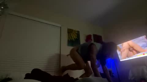 Snapshot of hotcouple1319 chatting on November 2025 03:09:02 AM hotcouple1319 online show from November 2025 03:09:02 AM