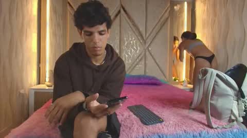 hotcouple_222 online show from March 2026 07:25:02 AM