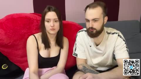 Snapshot of hotduoplay chatting on April 2026 07:42:02 PM Max and Alina online show from April 2026 07:42:02 PM