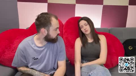 Snapshot of hotduoplay chatting on May 2026 08:14:02 PM Max and Alina online show from May 2026 08:14:02 PM
