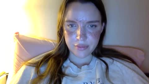 Snapshot of hoteffy chatting on May 2026 10:04:02 PM effy online show from May 2026 10:04:02 PM