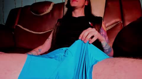 axell online show from November 2025 07:01:02 PM