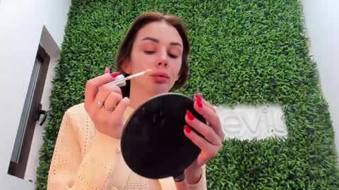 hotfallingdevil online show from April 2026 03:59:02 AM