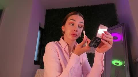 hotfallingdevil online show from June 2026 04:48:02 AM