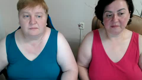 Snapshot of hotfiremommy chatting on June 2026 06:53:02 PM LimonkaFire online show from June 2026 06:53:02 PM