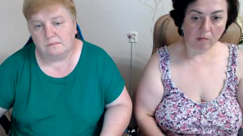 Snapshot of hotfiremommy chatting on July 2026 08:35:01 PM LimonkaFire online show from July 2026 08:35:01 PM