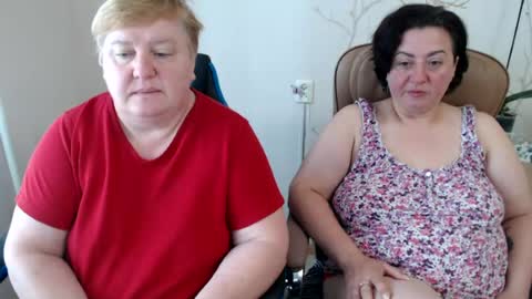 Snapshot of hotfiremommy chatting on July 2026 06:34:02 AM LimonkaFire online show from July 2026 06:34:02 AM