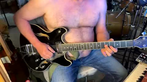 Smoochface online show from March 2026 03:33:02 AM