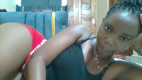 Snapshot of hotgodees chatting on June 2026 02:17:02 PM Queen online show from June 2026 02:17:02 PM