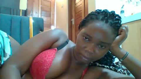 Snapshot of hotgodees chatting on June 2026 06:13:02 AM Queen online show from June 2026 06:13:02 AM