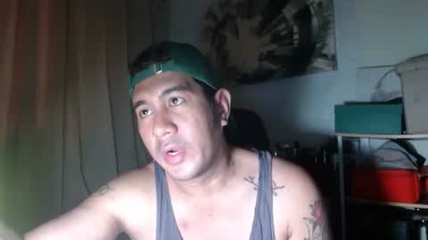 Snapshot of hothunkybear23 chatting on December 2025 01:55:01 AM Khel online show from December 2025 01:55:01 AM