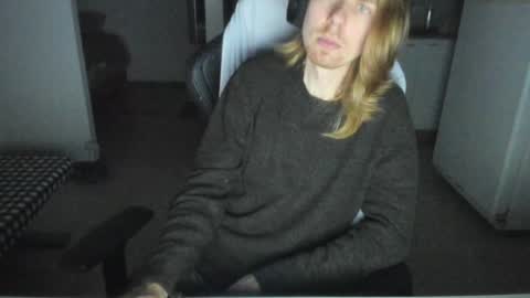 Hikikomori Alex online show from December 2024 02:49:02 PM
