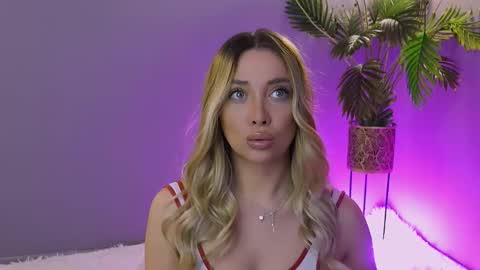 Snapshot of hotjessxx chatting on March 2026 03:11:02 AM Maria online show from March 2026 03:11:02 AM