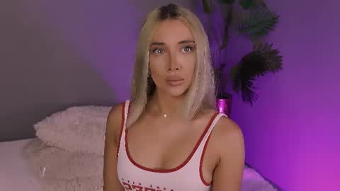Snapshot of hotjessxx chatting on June 2026 04:17:02 PM Maria online show from June 2026 04:17:02 PM