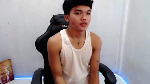 Snapshot of hotking_cummer chatting on March 2026 10:33:01 AM hotking_cummer online show from March 2026 10:33:01 AM