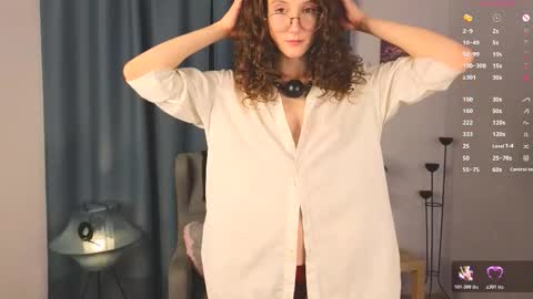 Allison  online show from October 2025 06:40:02 PM