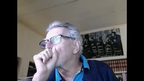 Snapshot of hotlux_54 chatting on October 2025 11:42:02 AM hotlux_54 online show from October 2025 11:42:02 AM