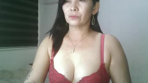 Snapshot of hotmamajen4u chatting on April 2026 02:51:02 AM hotmamajen4u online show from April 2026 02:51:02 AM