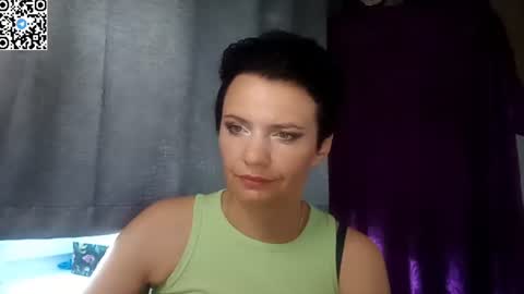 Snapshot of hotmamaqueen234 chatting on June 2026 12:26:02 PM hotmamaqueen234 online show from June 2026 12:26:02 PM