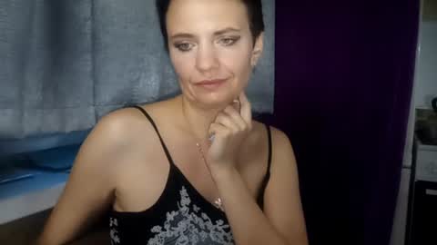 hotmamaqueen234 online show from July 2026 01:58:33 AM