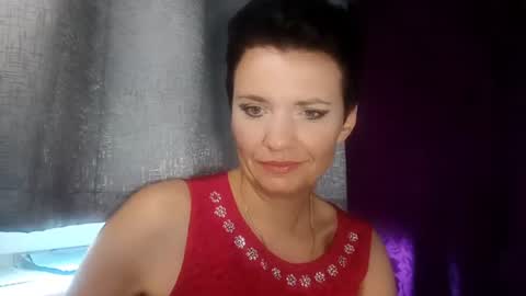 hotmamaqueen234 online show from July 2026 07:17:02 AM