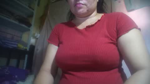 Snapshot of hotmatureladyxxx chatting on May 2026 05:14:01 AM hotmatureladyxxx online show from May 2026 05:14:01 AM