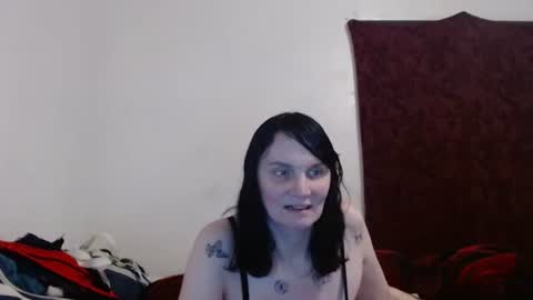 Snapshot of hotmodel1984 chatting on January 2025 02:57:01 AM hotmodel1984 online show from January 2025 02:57:01 AM