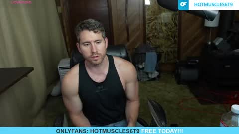 Snapshot of hotmuscles6t9 chatting on May 2026 08:53:02 AM hotmuscles6t9 online show from May 2026 08:53:02 AM