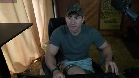 Snapshot of hotmuscles6t9 chatting on July 2026 04:56:02 PM hotmuscles6t9 online show from July 2026 04:56:02 PM