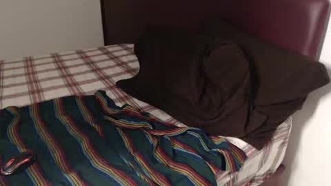 Hotnhardy online show from November 2025 05:04:02 PM