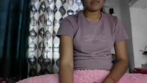 lola online show from February 2025 07:06:01 AM