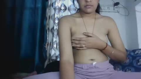 lola online show from April 2026 02:05:01 AM