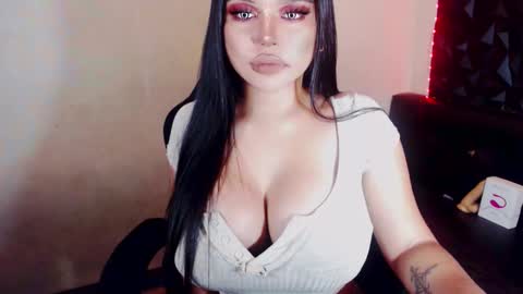 Marga Avery online show from December 2024 03:20:02 PM