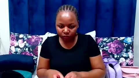 Snapshot of hotsmalltitsx chatting on April 2026 05:52:02 PM hotsmalltitsx online show from April 2026 05:52:02 PM