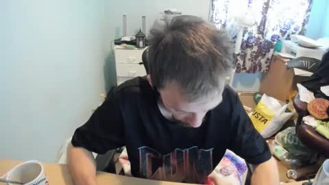 hot online show from October 2025 08:04:01 AM