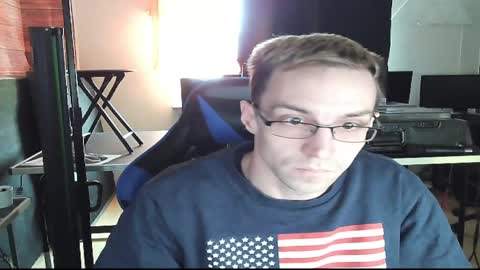 hotsummerboy89 online show from February 2025 02:18:01 PM