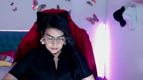 Snapshot of hotsweet_69 chatting on May 2026 06:11:01 AM hotsweet 69 online show from May 2026 06:11:01 AM