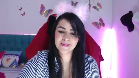 Snapshot of hotsweet_69 chatting on May 2026 06:40:01 AM hotsweet 69 online show from May 2026 06:40:01 AM