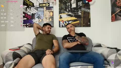 hott_asses online show from December 2024 01:39:02 PM