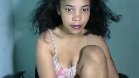 Snapshot of hott_beauty chatting on July 2026 04:17:02 AM MULAN online show from July 2026 04:17:02 AM