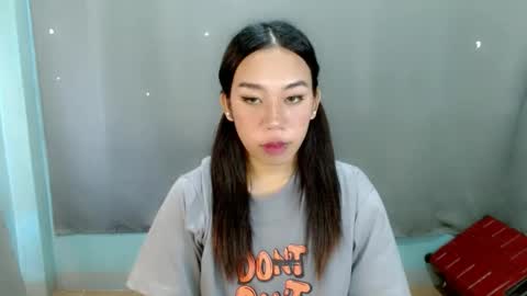 jelaigrande  online show from February 2025 03:23:02 AM