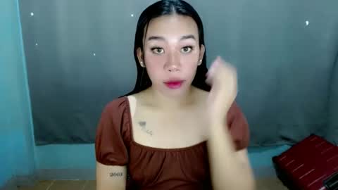 jelaigrande  online show from February 2025 11:53:01 AM