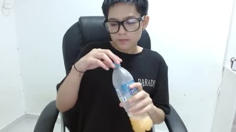 hott_cute69 online show from November 2025 09:31:01 AM